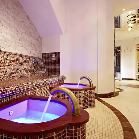 Riedl Im Zillertal 4* シュトゥンム