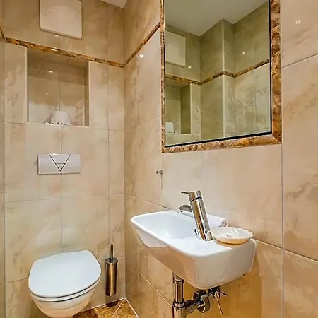Riedl Im Zillertal Hotel 4*