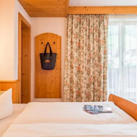 Riedl Im Zillertal 4*