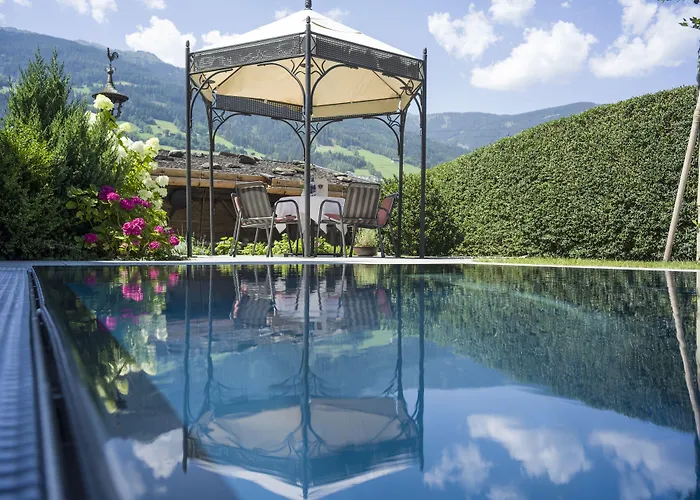 Riedl Im Zillertal 4*