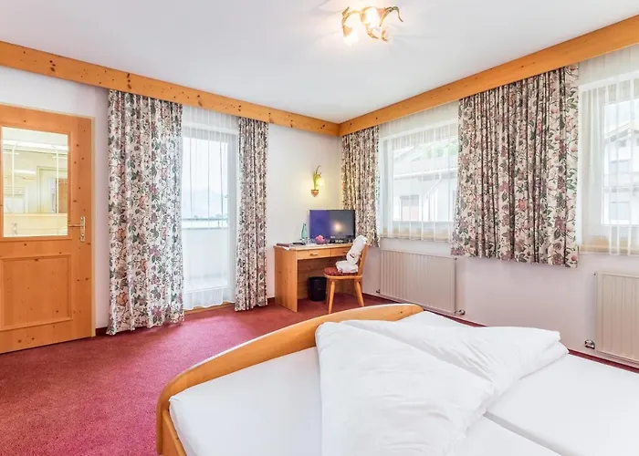 Hotel Riedl Im Zillertal Stumm