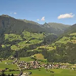Hotel Riedl Im Zillertal