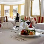 Hotel Riedl Im Zillertal Stumm